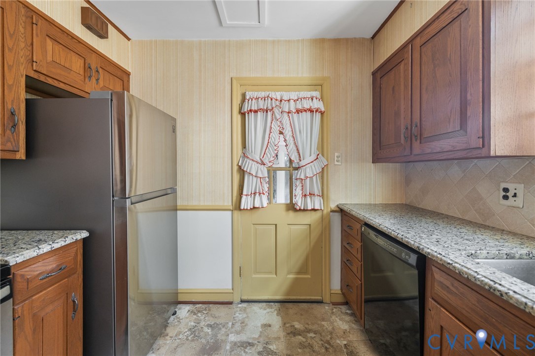4817 Coleman Road Richmond, VA 23230 - Photo 15 of 47 Gallery Image 15