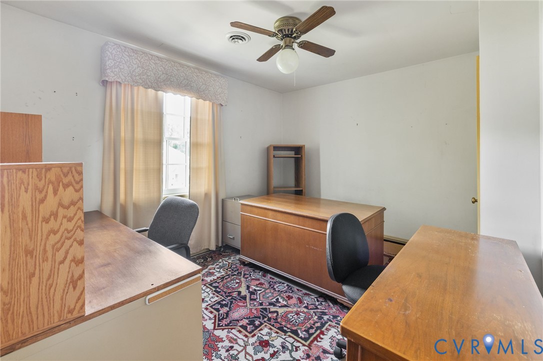 4817 Coleman Road Richmond, VA 23230 - Photo 32 of 47 Gallery Image 32