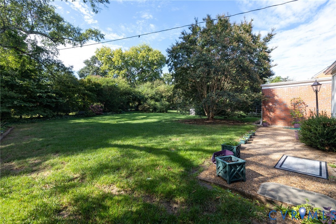 4817 Coleman Road Richmond, VA 23230 - Photo 38 of 47 Gallery Image 38