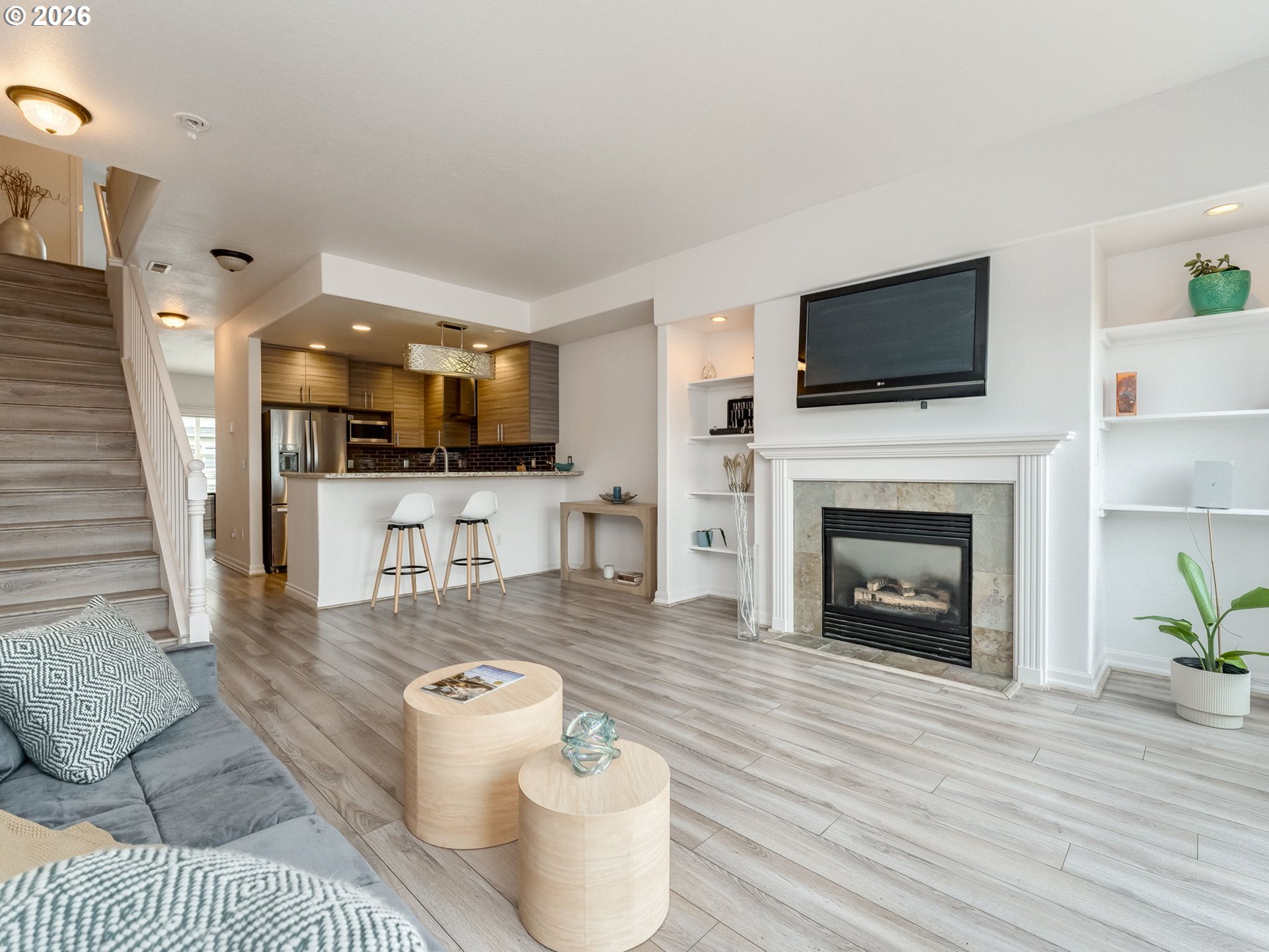 4906 Southwest 1st Avenue Portland, OR 97239 - Photo 13 of 27