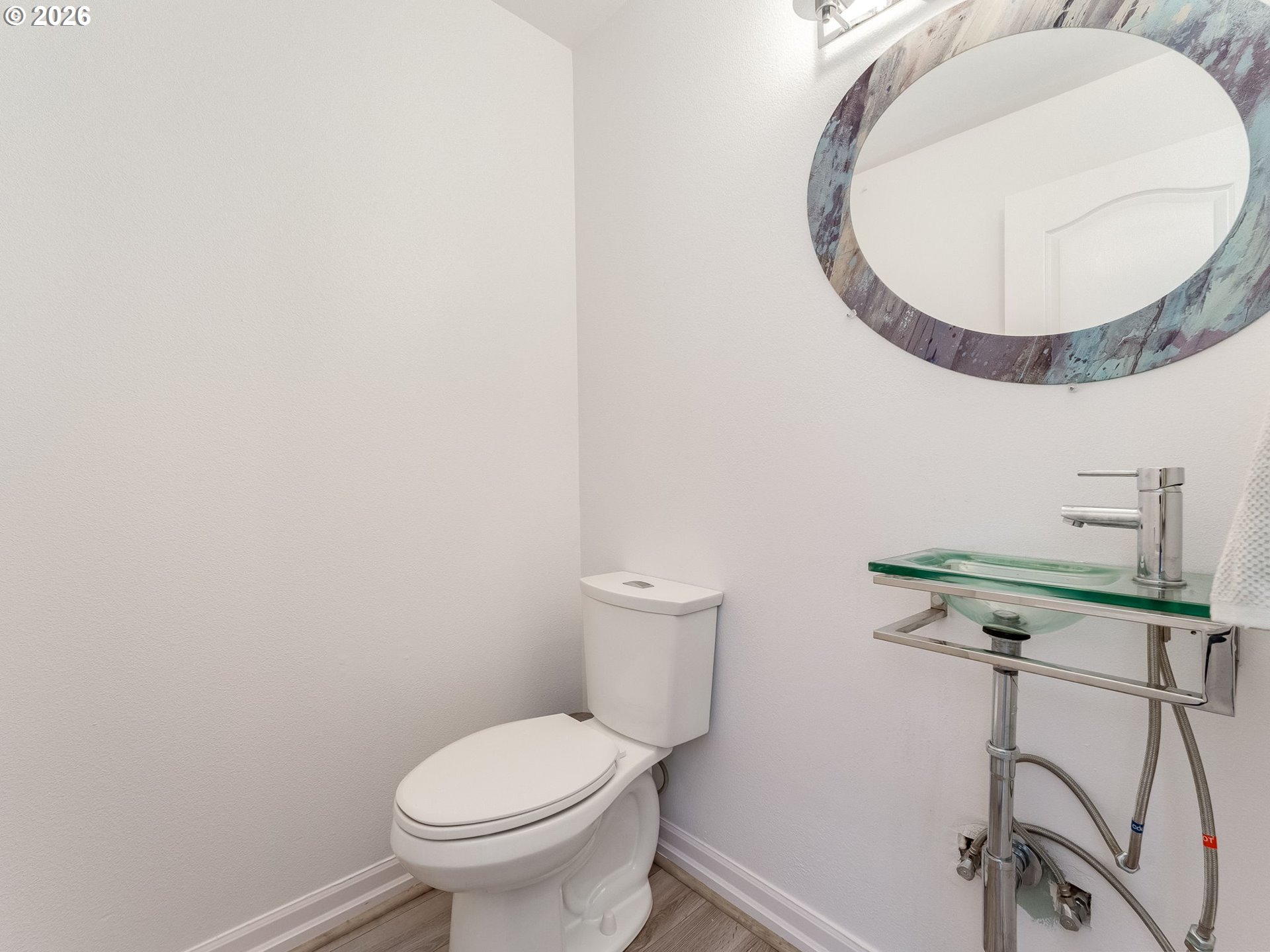 4906 Southwest 1st Avenue Portland, OR 97239 - Photo 14 of 27