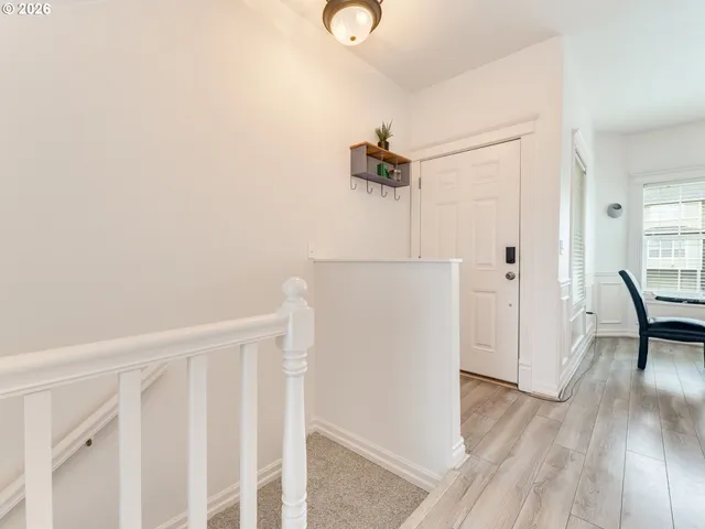 $445,900 | 4906 Southwest 1st Avenue, Portland, OR 97239