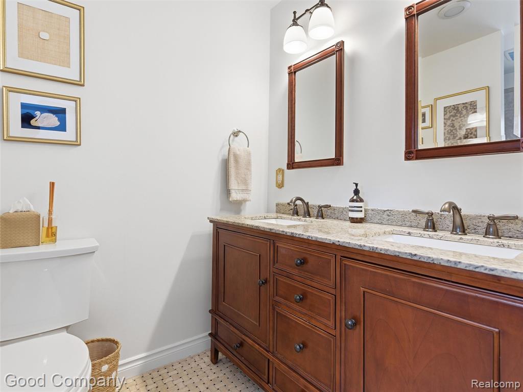 1188 Barneswood Lane Rochester Hills, MI 48306 - Photo 25 of 55