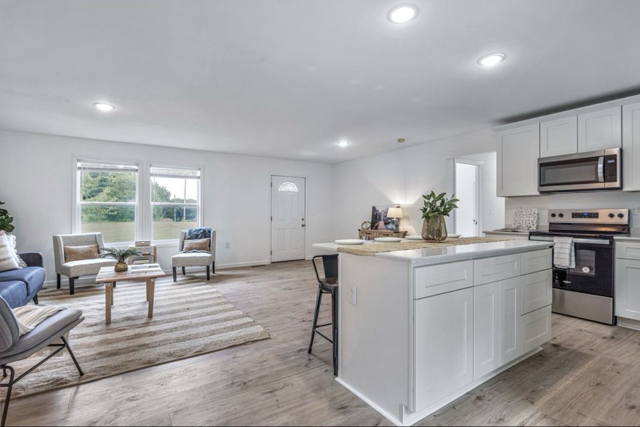 10498 Missionary Ridge Road Bon Aqua, TN 37025 - Photo 20 of 41 a kitchen with counter top space and appliances