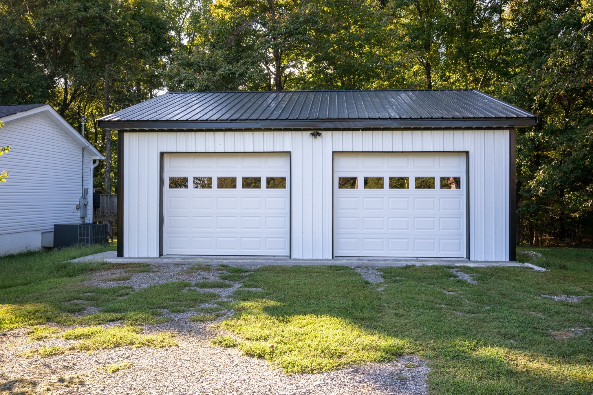 10498 Missionary Ridge Road Bon Aqua, TN 37025 - Photo 4 of 41 a view of back yard of the house