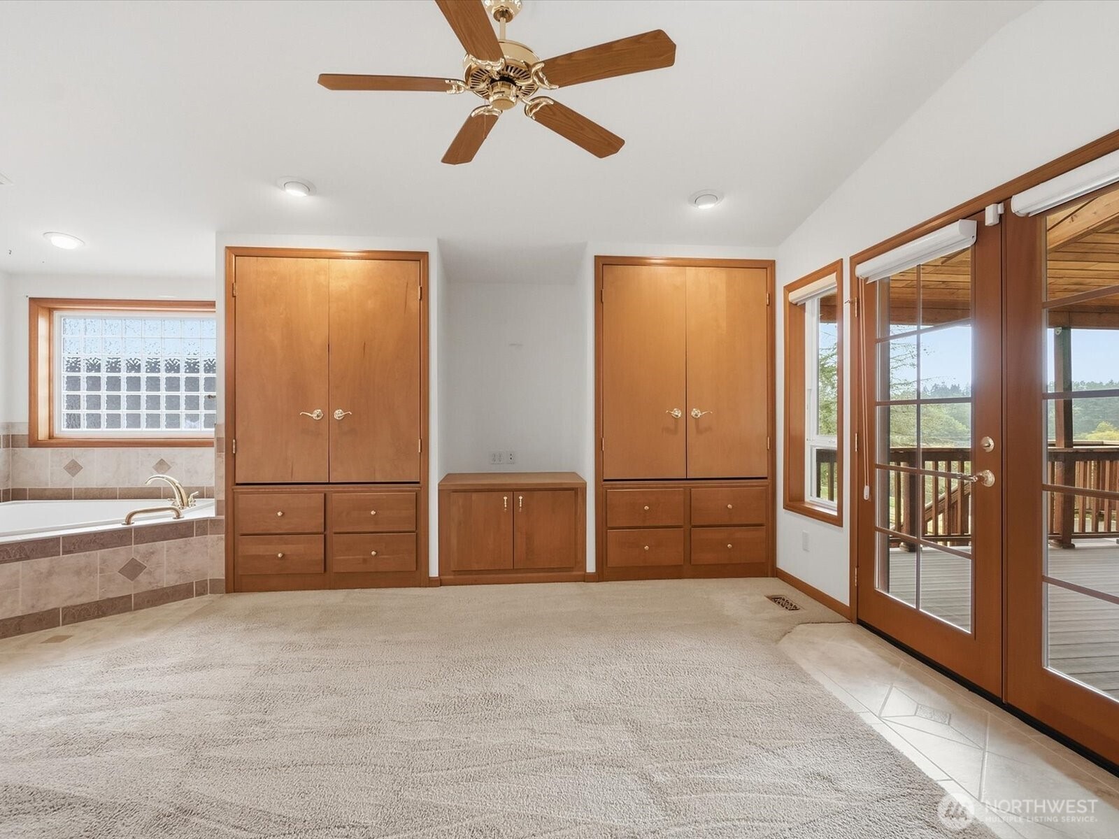 6513 Waller Road East Tacoma, WA 98443 - Photo 22 of 39 Gallery Image 22