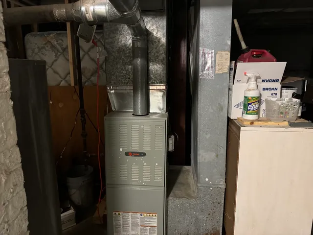 $189,900 | 504 5th Avenue, Aurora, IL 60505