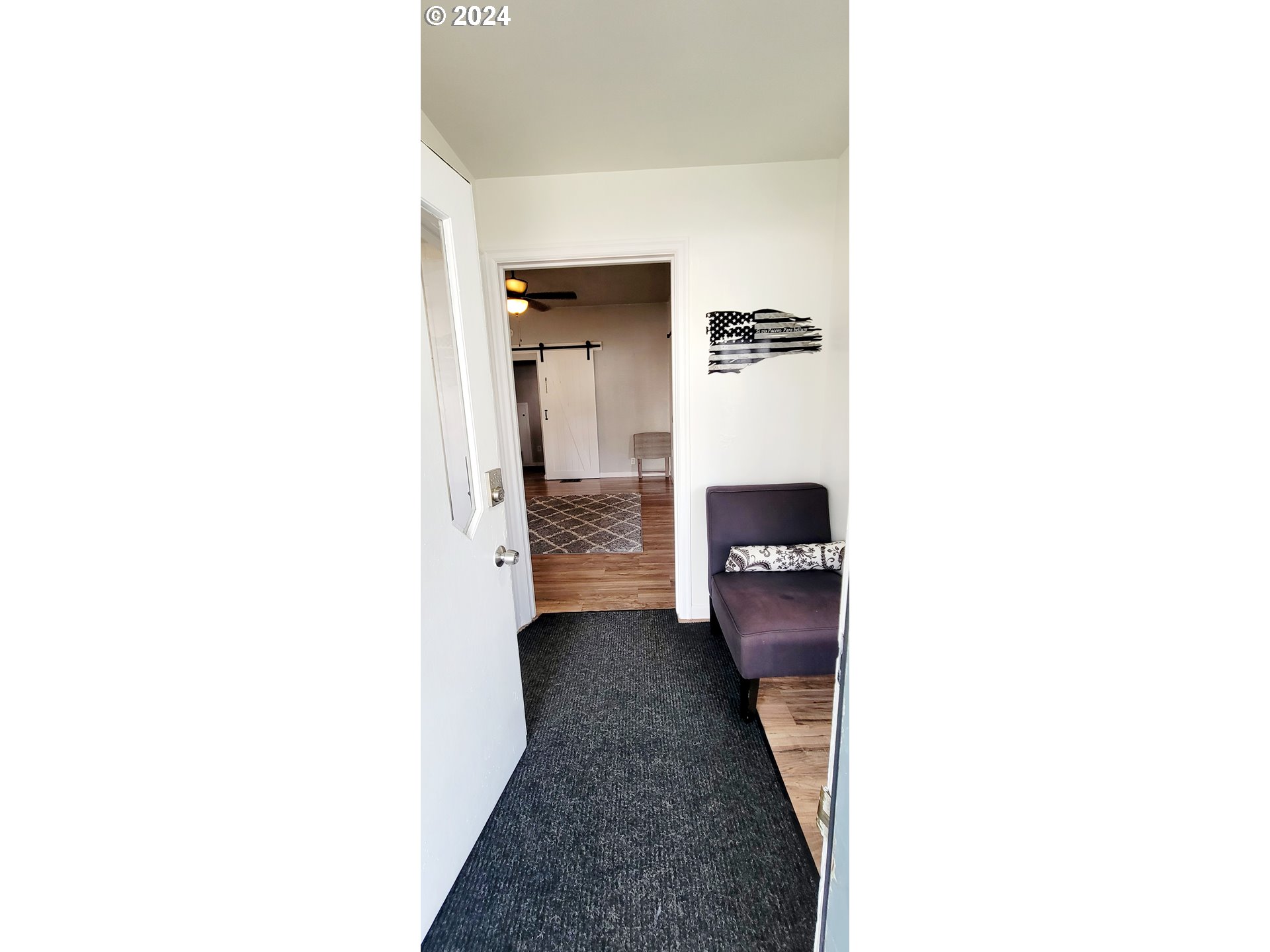 523 Southeast Rice Avenue Roseburg, OR 97470 - Photo 3 of 47