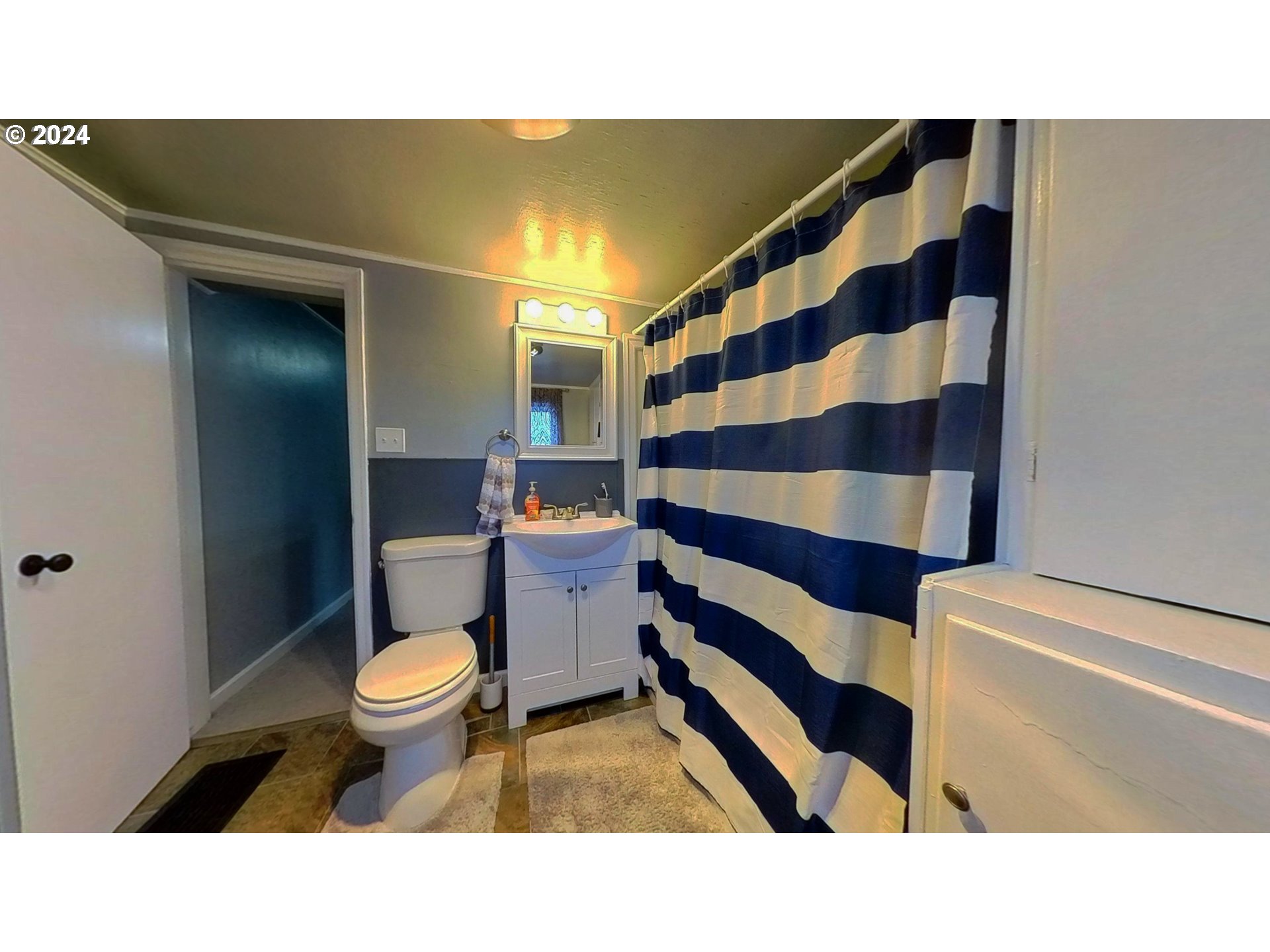 523 Southeast Rice Avenue Roseburg, OR 97470 - Photo 32 of 47