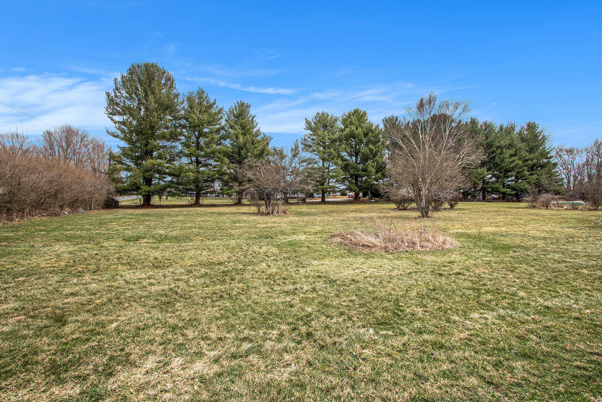 8710 Hagar Shore Road Watervliet, MI 49098 - Photo 6 of 13 005_img_1328_19