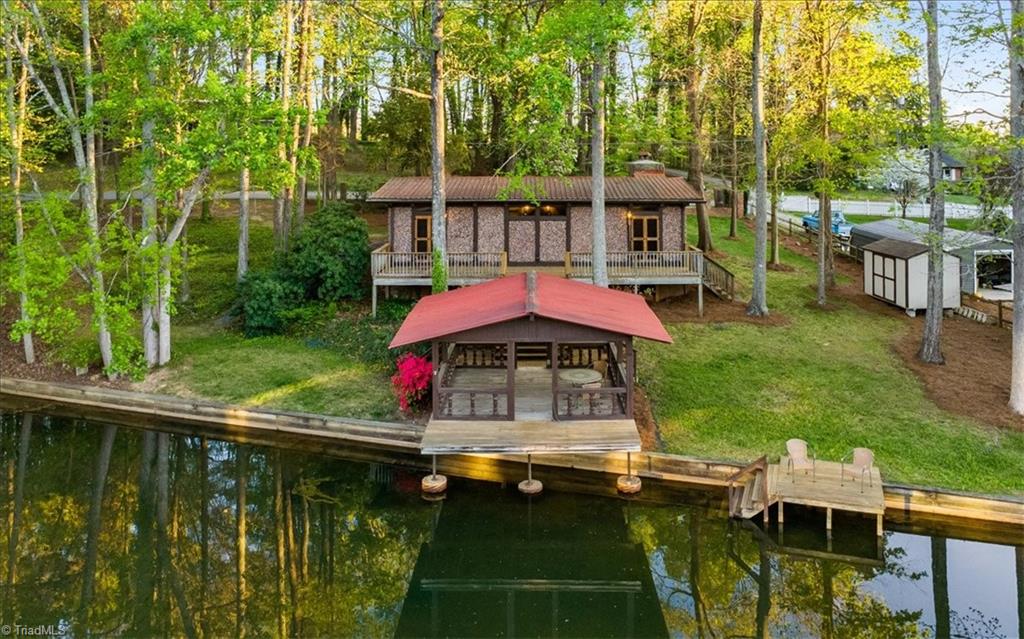 3908 Waterton Road Summerfield, NC 27358 - Photo 13 of 50