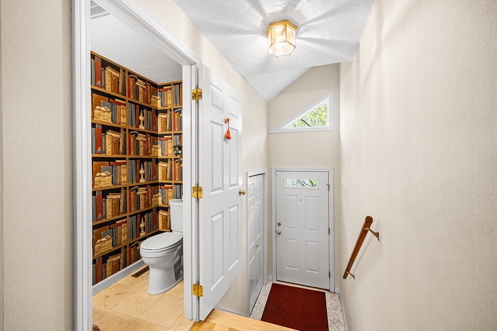 849 Boston Post Road East, Unit 3E Marlborough, MA 01752 - Photo 4 of 33