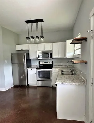 $850 | 215 Private Road 1096, Stephenville, TX 76401