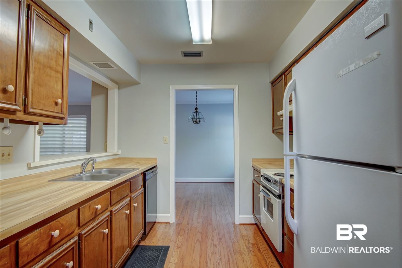 8680 Brook Lane Fairhope, AL 36532 - Photo 12 of 28