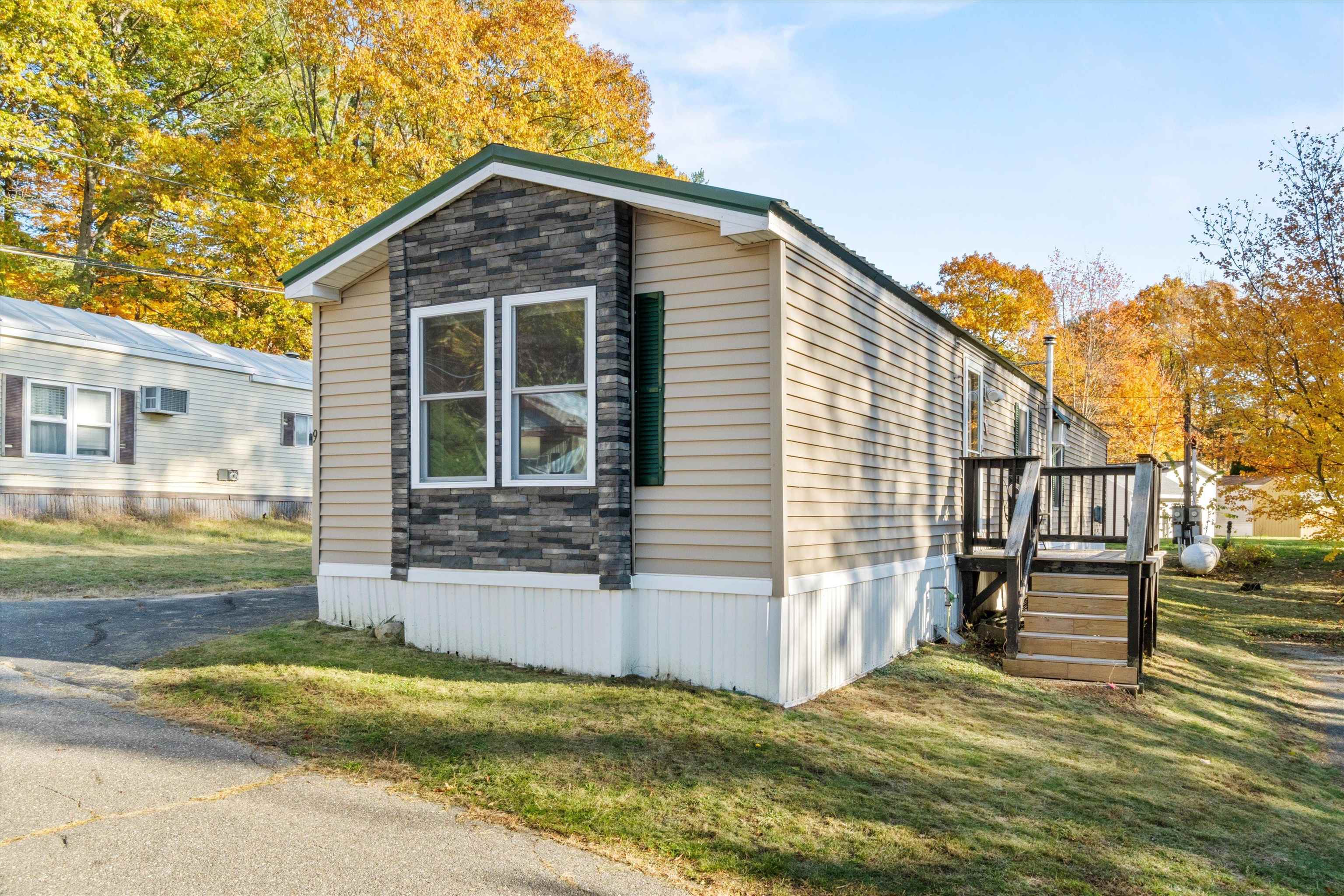 100 Rockingham Road, Unit 9 Derry, NH 03038 - Photo 1 of 33 Gallery Image 1