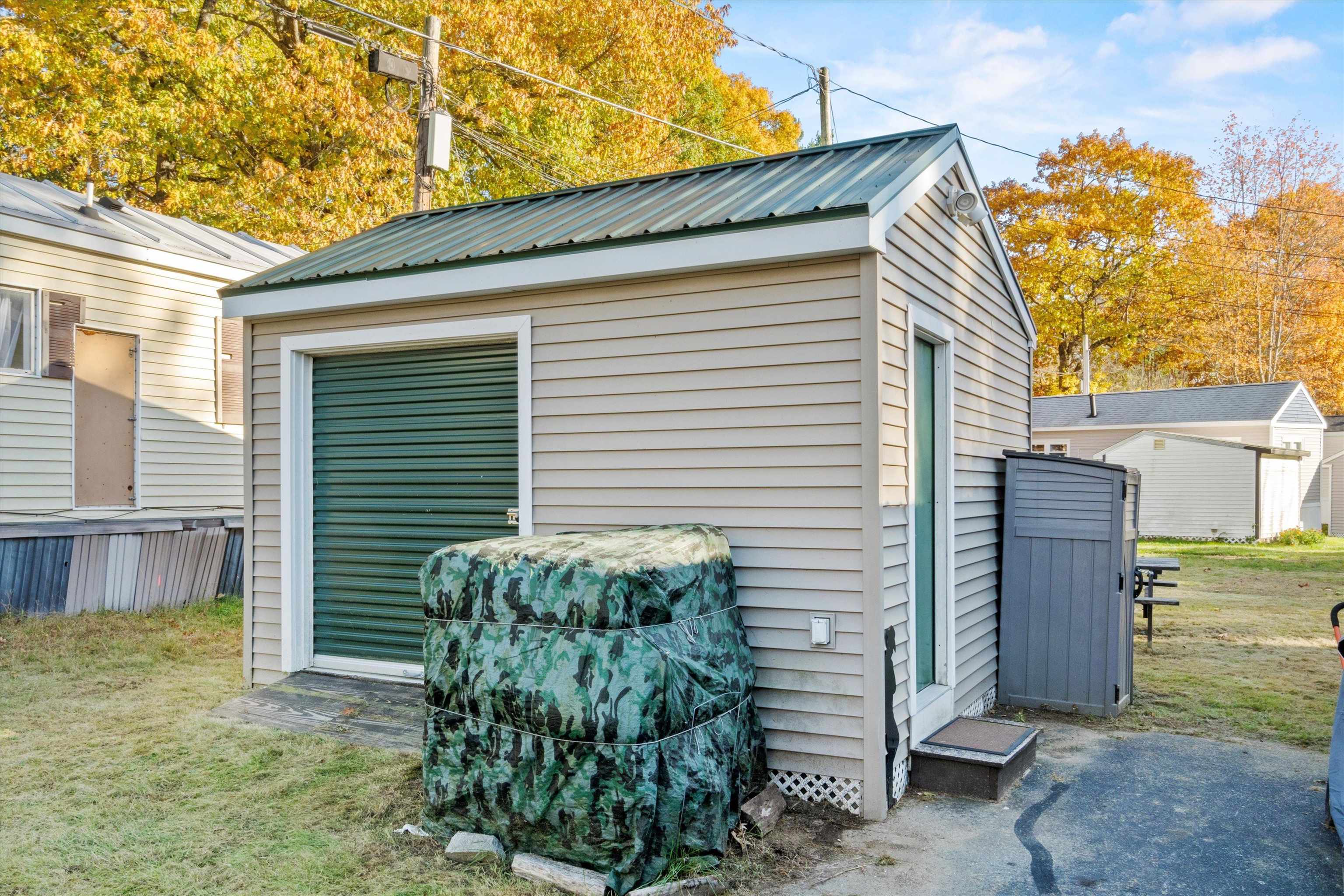 100 Rockingham Road, Unit 9 Derry, NH 03038 - Photo 27 of 33 Gallery Image 27