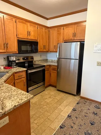 $325,000 | 101 Osthoff Avenue, Unit 387, Elkhart Lake, WI 53020