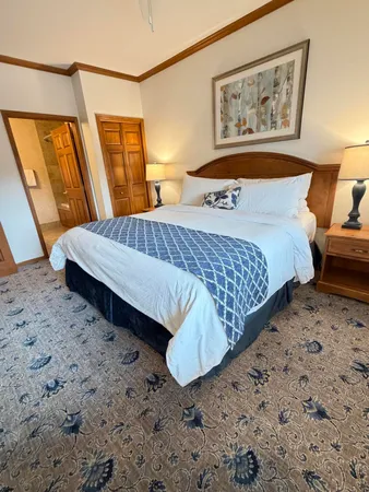 $325,000 | 101 Osthoff Avenue, Unit 387, Elkhart Lake, WI 53020