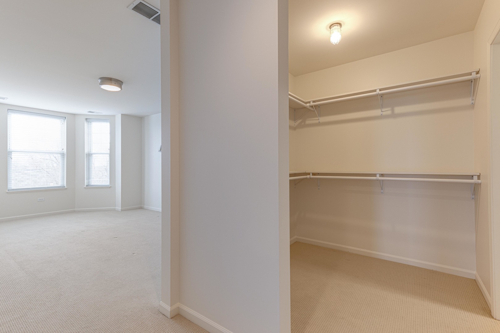 115 Lake Street, Unit 313 Libertyville, IL 60048 - Photo 6 of 10 a view of an empty room