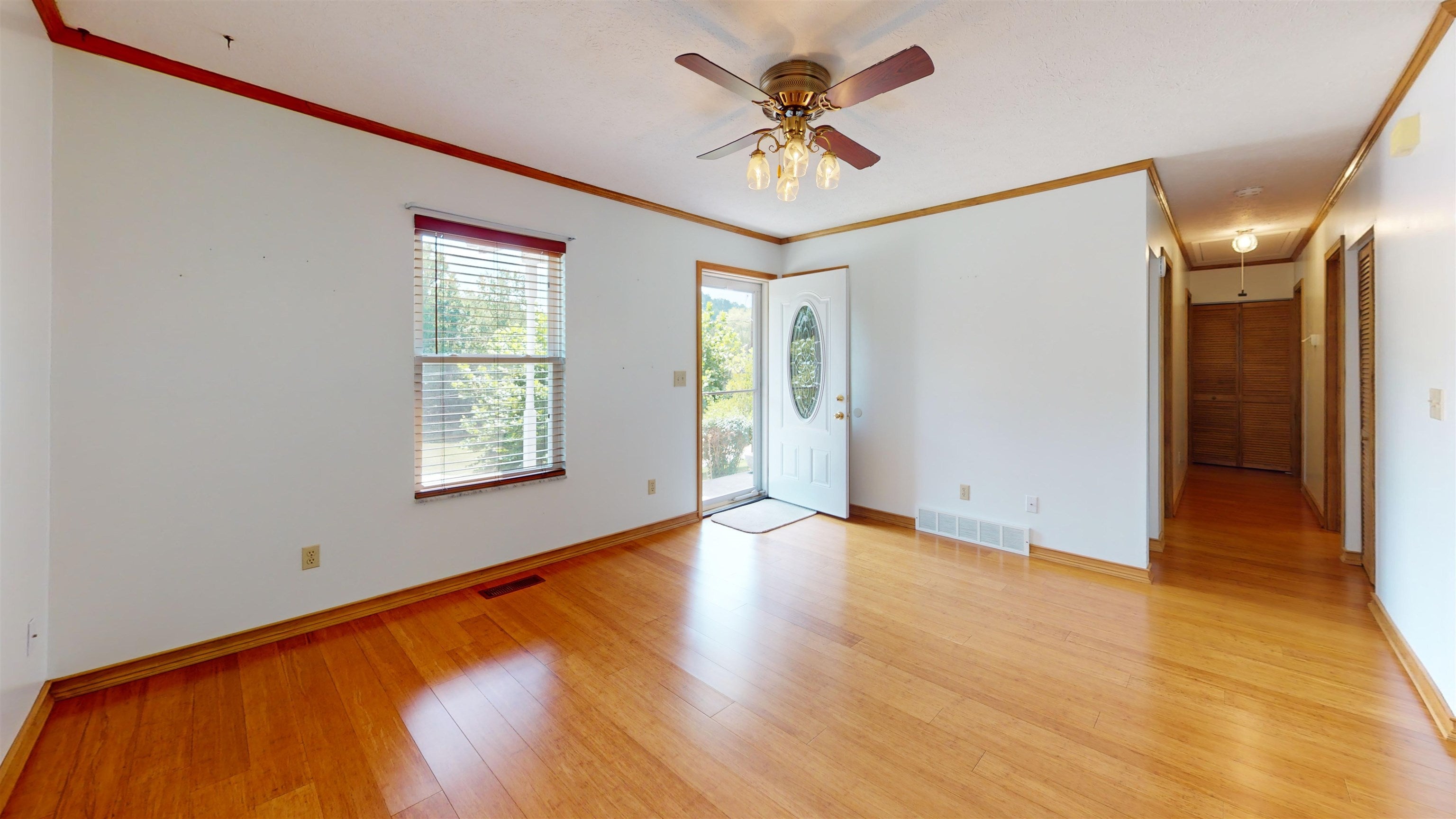 3026 Wilson Road Barboursville, WV 25504 - Photo 9 of 32 Gallery Image 9
