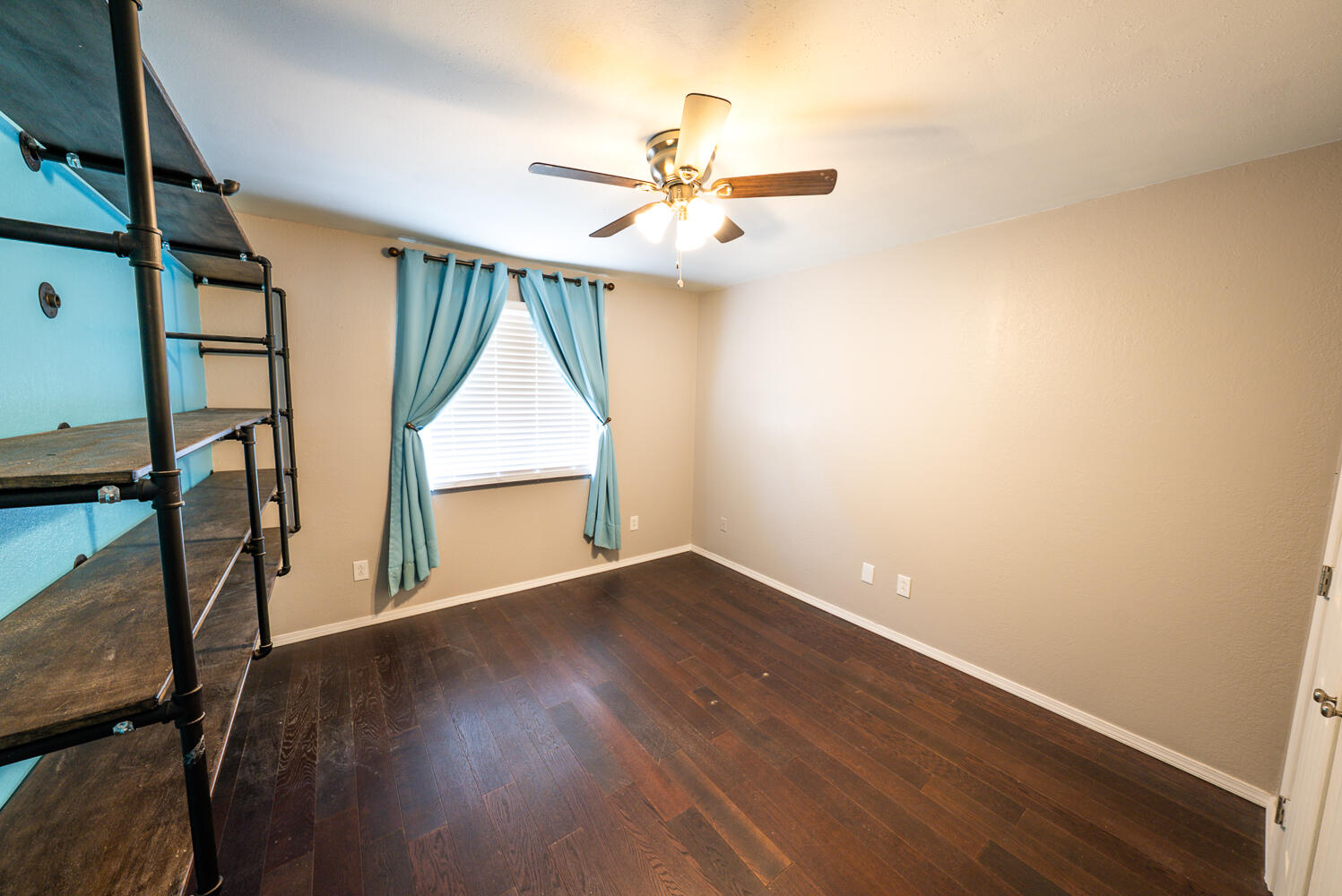3214 94th Street Lubbock, TX 79423 - Photo 11 of 19 DSC00873