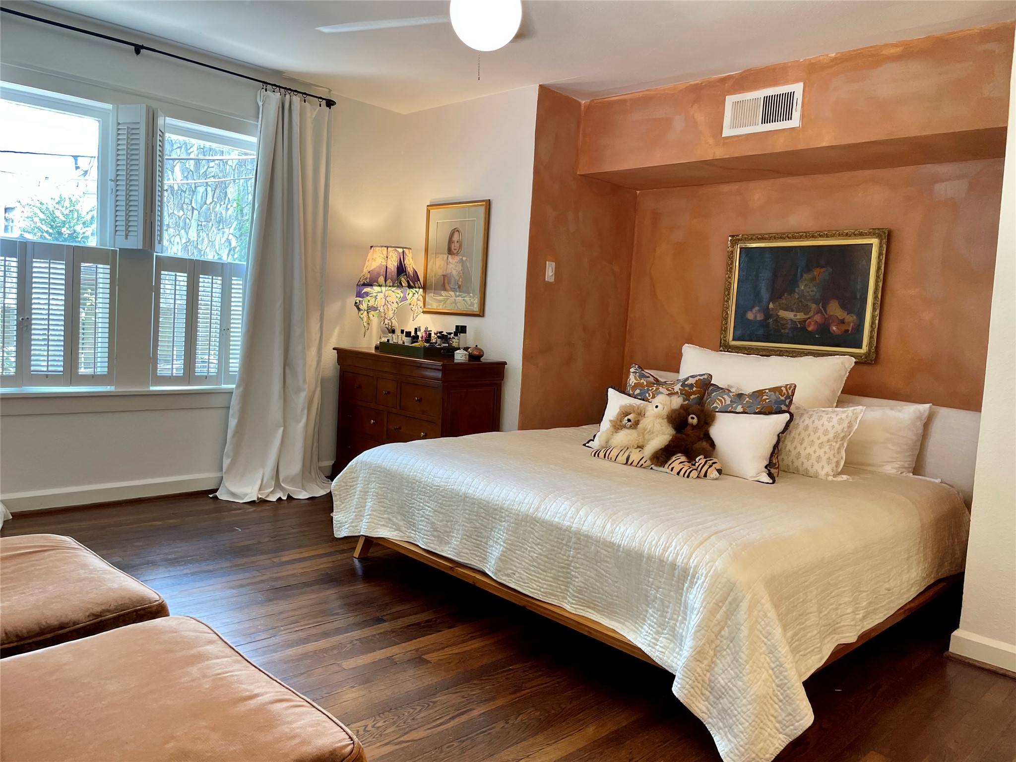 429 Hawthorne Street, Unit 2 Houston, TX 77006 - Photo 19 of 35