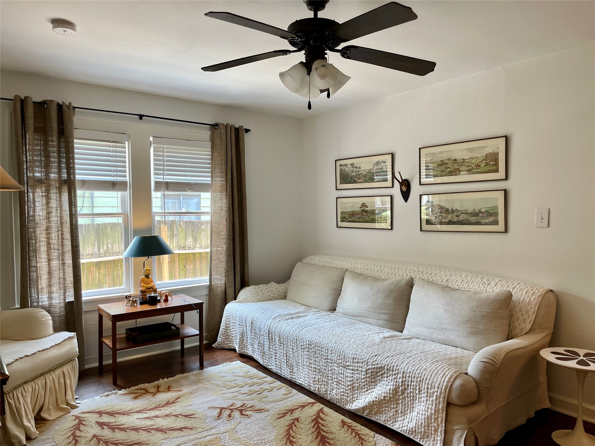 429 Hawthorne Street, Unit 2 Houston, TX 77006 - Photo 9 of 35