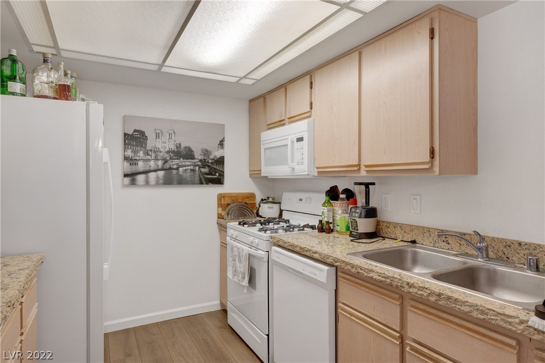 2995 East Sunset Road, Unit 222 Las Vegas, NV 89120 - Photo 9 of 25