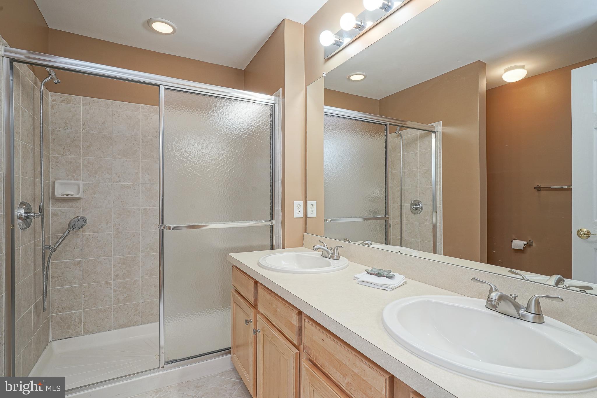 311 Lisa Way Cinnaminson, NJ 08077 - Photo 14 of 31