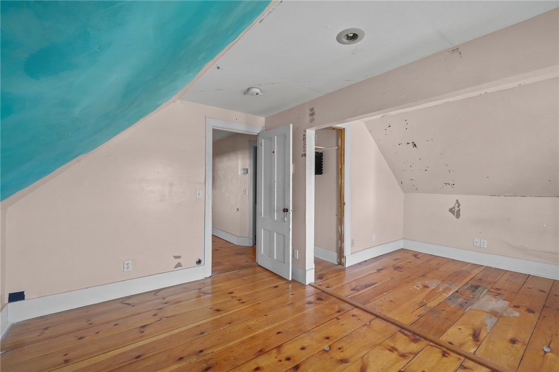98 Andem Street Providence, RI 02908 - Photo 30 of 49