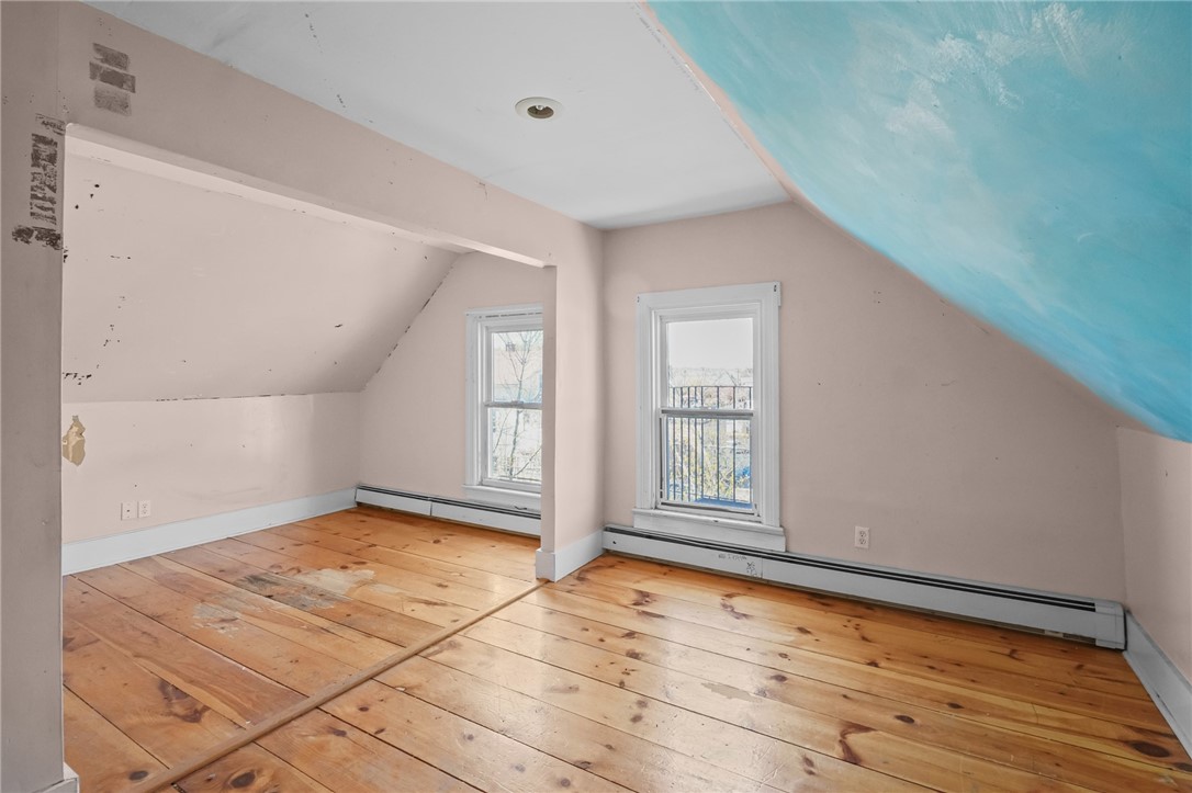 98 Andem Street Providence, RI 02908 - Photo 31 of 49