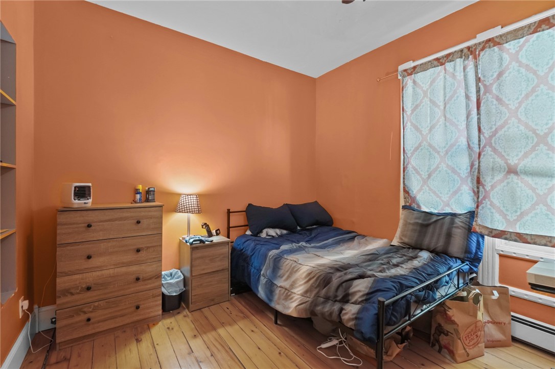 98 Andem Street Providence, RI 02908 - Photo 10 of 49