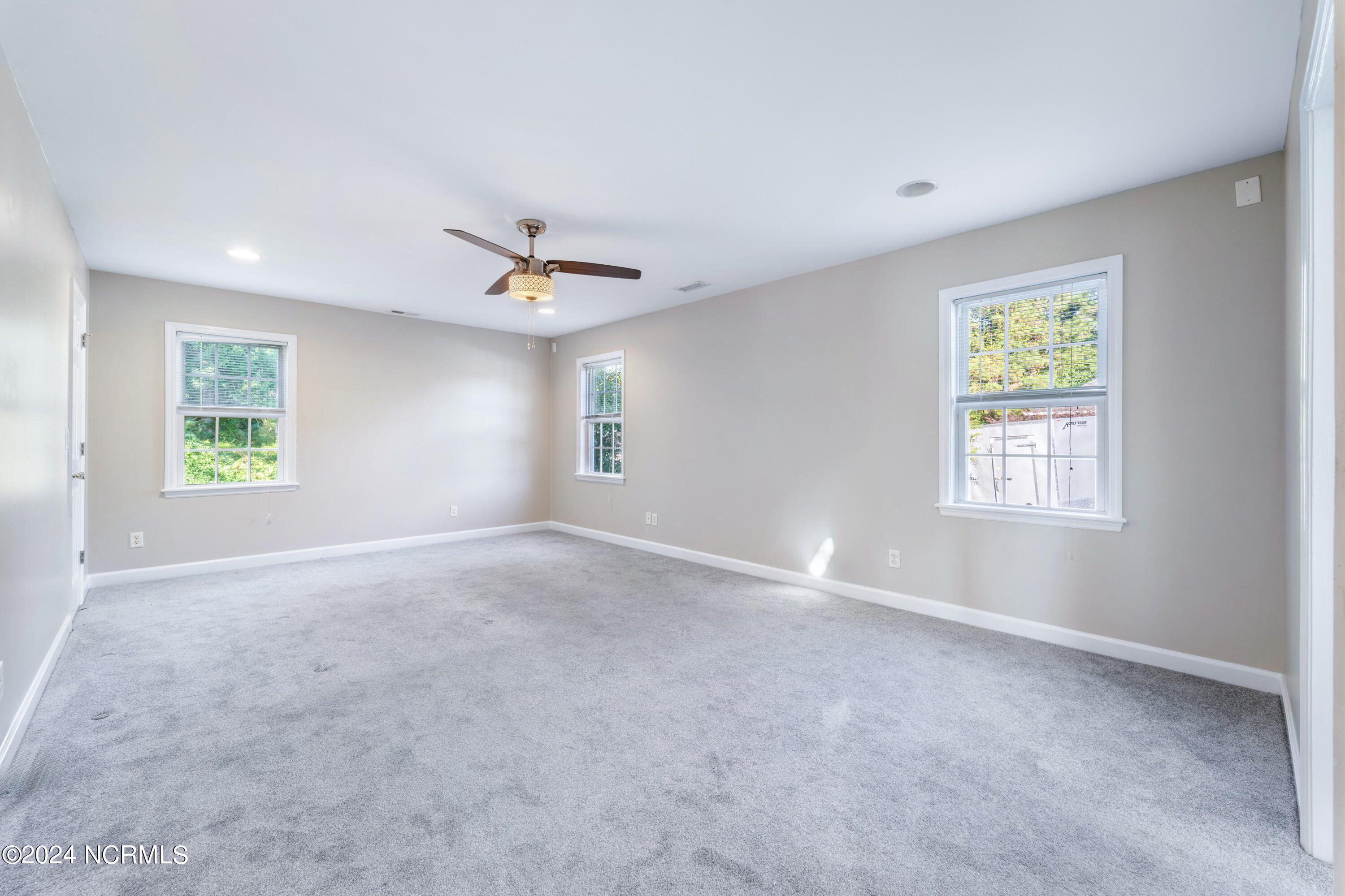 223 Riverbend Road Jacksonville, NC 28540 - Photo 11 of 25 Primary Bedroom