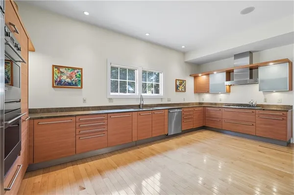 $1,570,000 | 1219 Fairstead Lane, Pittsburgh, PA 15217