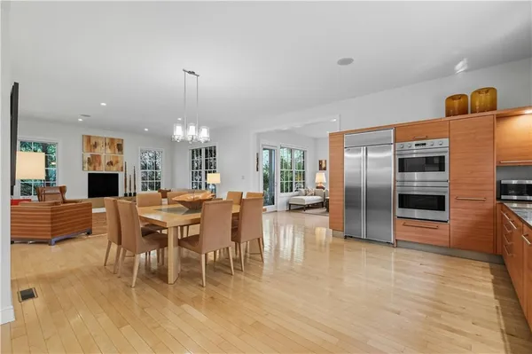 $1,570,000 | 1219 Fairstead Lane, Pittsburgh, PA 15217
