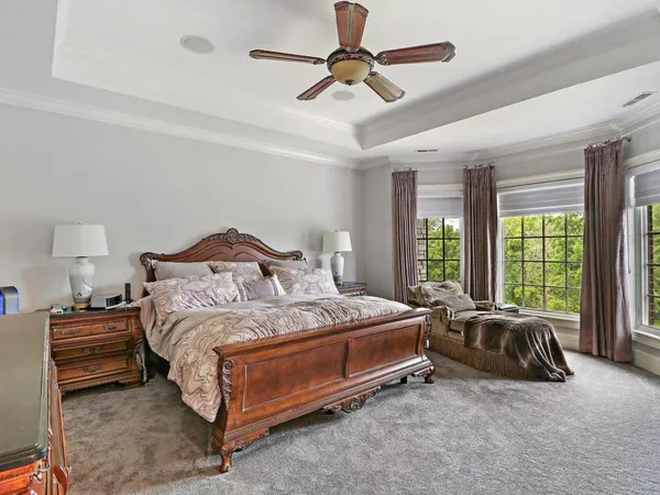 $2,100,000 | 34 Abbey Woods Drive, Barrington Hills, IL 60010