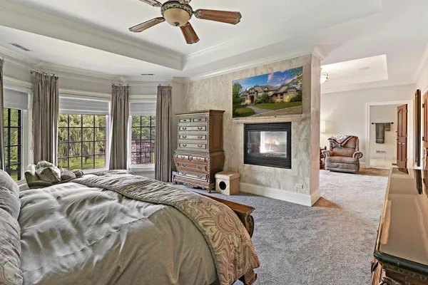 $2,100,000 | 34 Abbey Woods Drive, Barrington Hills, IL 60010