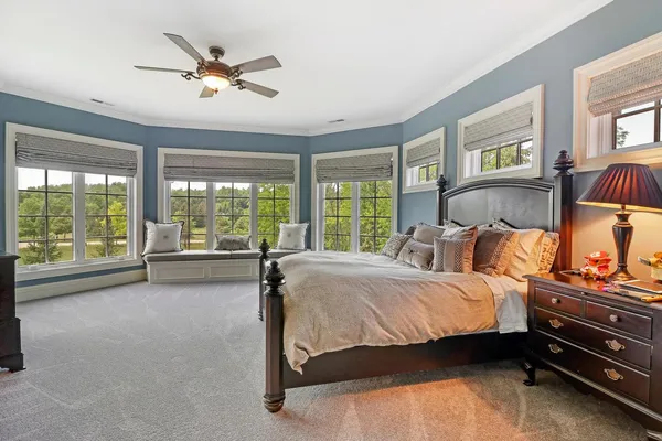 $2,100,000 | 34 Abbey Woods Drive, Barrington Hills, IL 60010