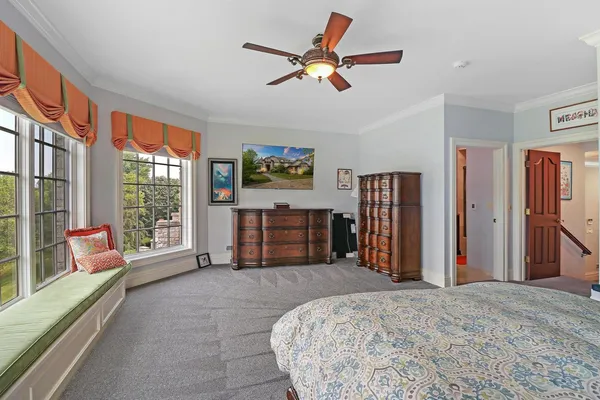 $2,100,000 | 34 Abbey Woods Drive, Barrington Hills, IL 60010