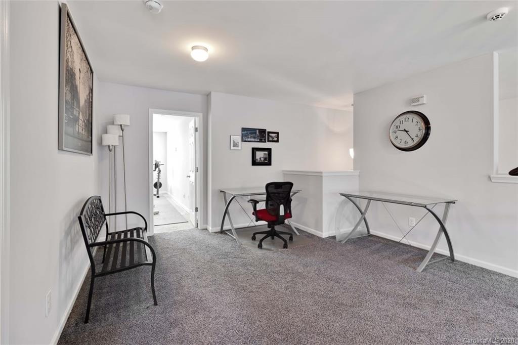 9601 Fernspray Road Charlotte, NC 28213 - Photo 15 of 34