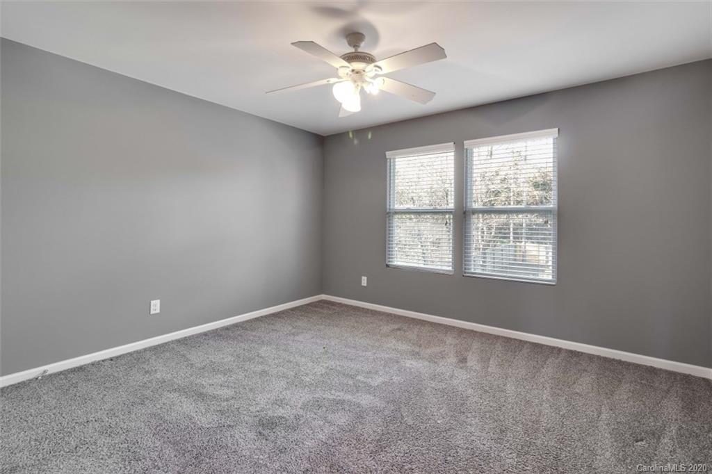 9601 Fernspray Road Charlotte, NC 28213 - Photo 17 of 34