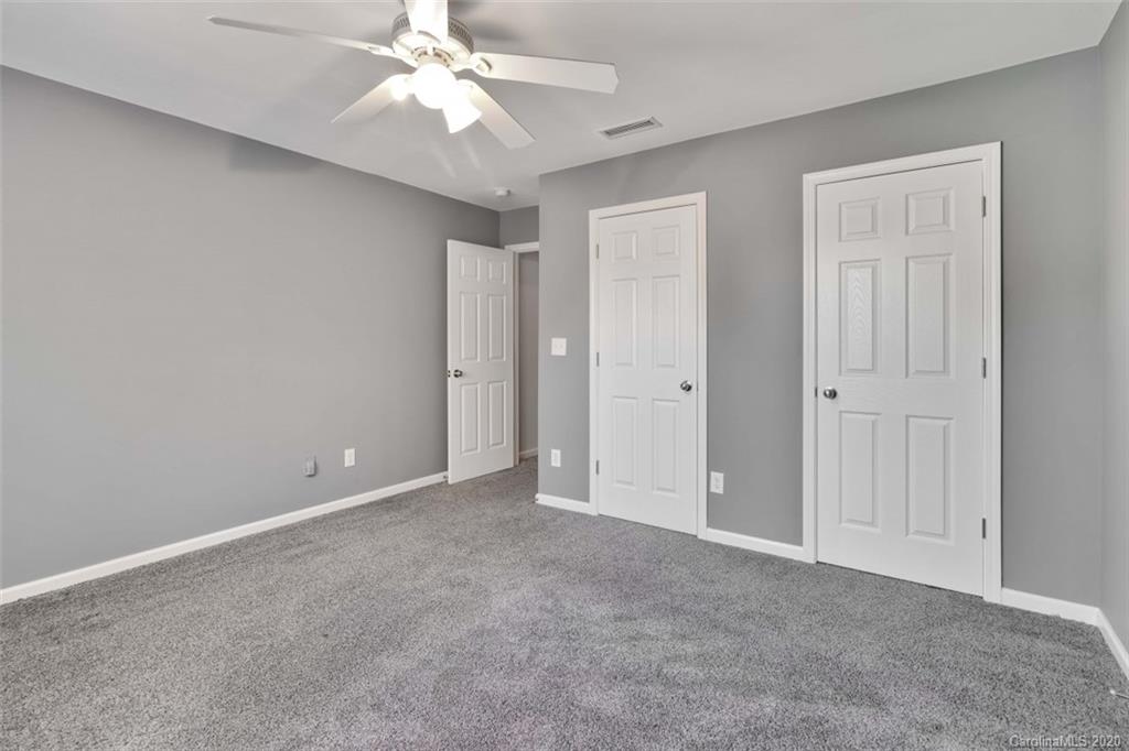9601 Fernspray Road Charlotte, NC 28213 - Photo 18 of 34