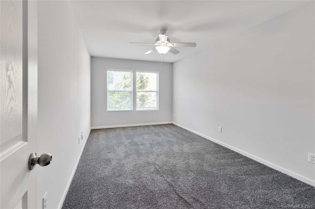 9601 Fernspray Road Charlotte, NC 28213 - Photo 24 of 34