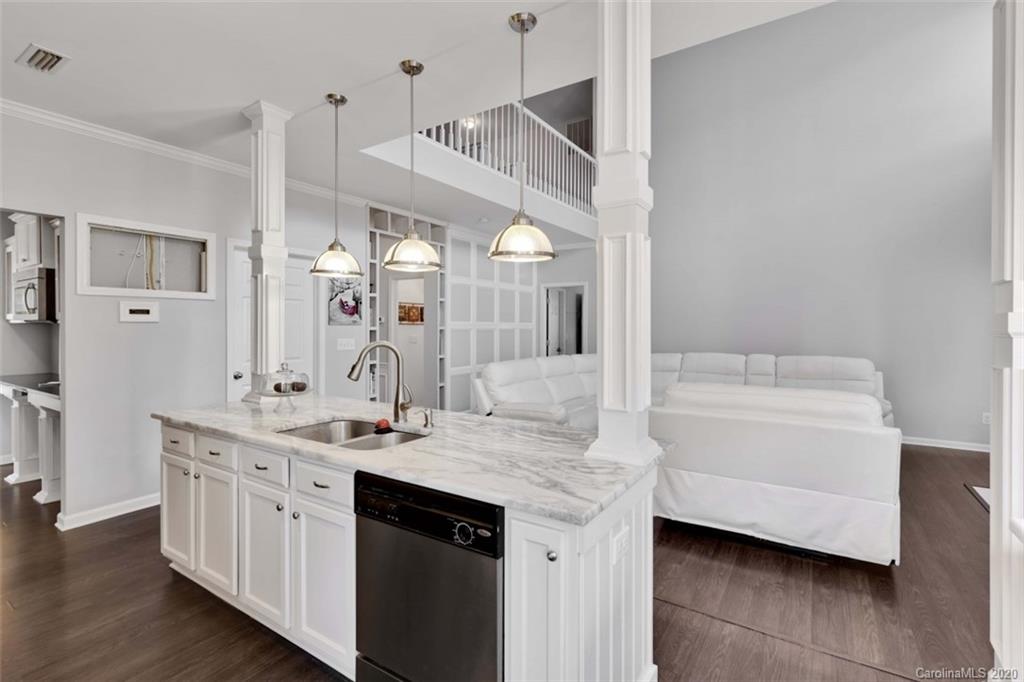 9601 Fernspray Road Charlotte, NC 28213 - Photo 6 of 34