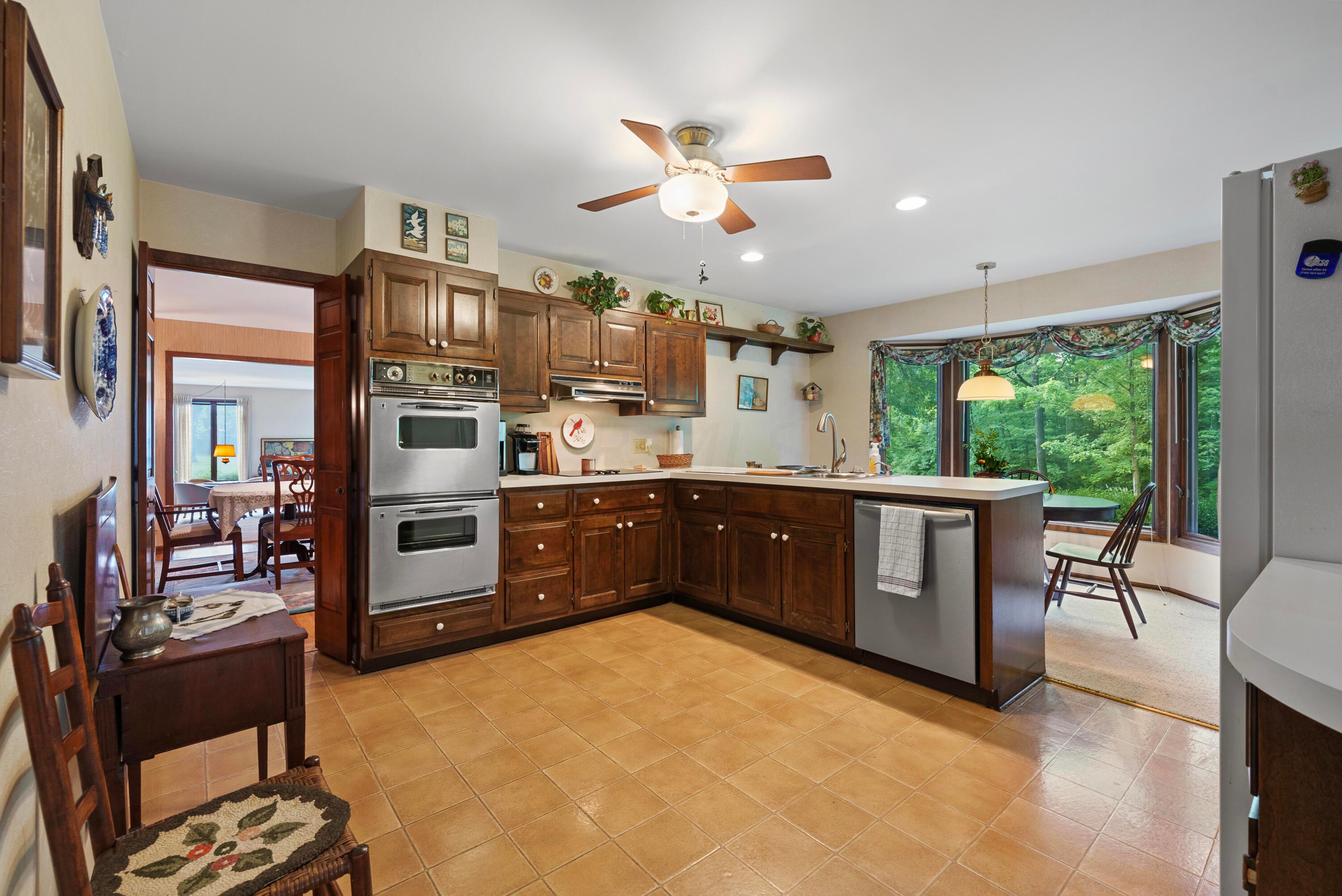 1776 Carriage Road Powell, OH 43065 - Photo 21 of 55 DSC01474