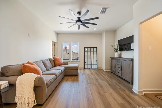 $725,000 | 2026 Great Falls Drive, Corpus Christi, TX 78415