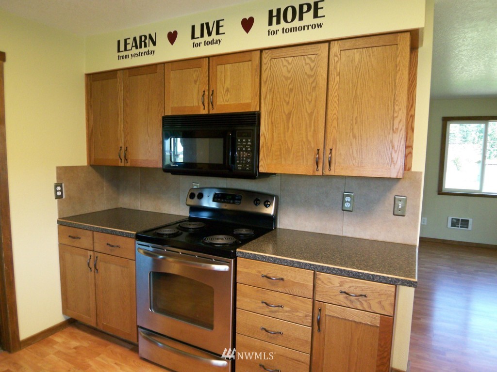 133 Ridings Road Oakville, WA 98568 - Photo 11 of 24 Gallery Image 11