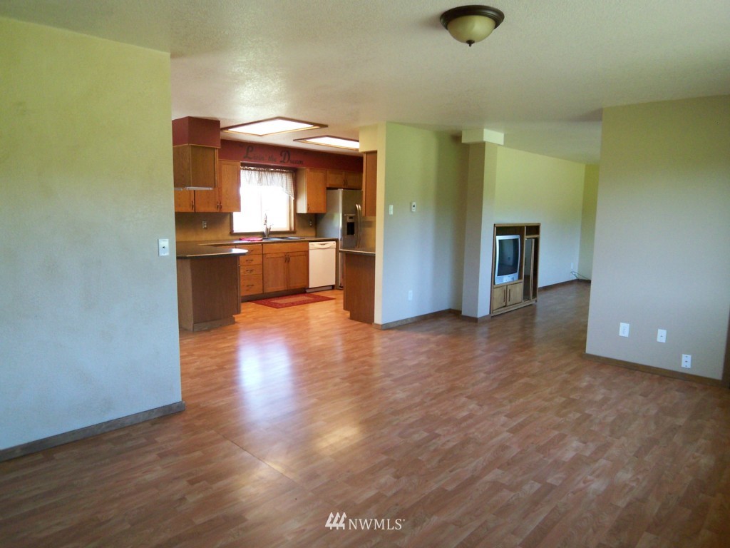 133 Ridings Road Oakville, WA 98568 - Photo 8 of 24 Gallery Image 8