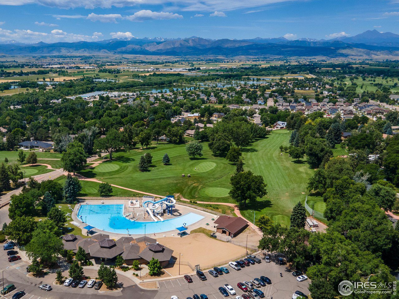 6 Sunset Circle Longmont, CO 80501 - Photo 29 of 37 a view of a city with an ocean