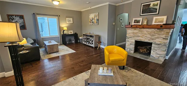 $5,250 | 218 West Chester Street, Long Beach, NY 11561